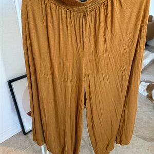 NWOT Easel Brown Striped Pants